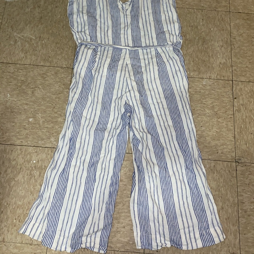 Romper - Picture 2 of 2